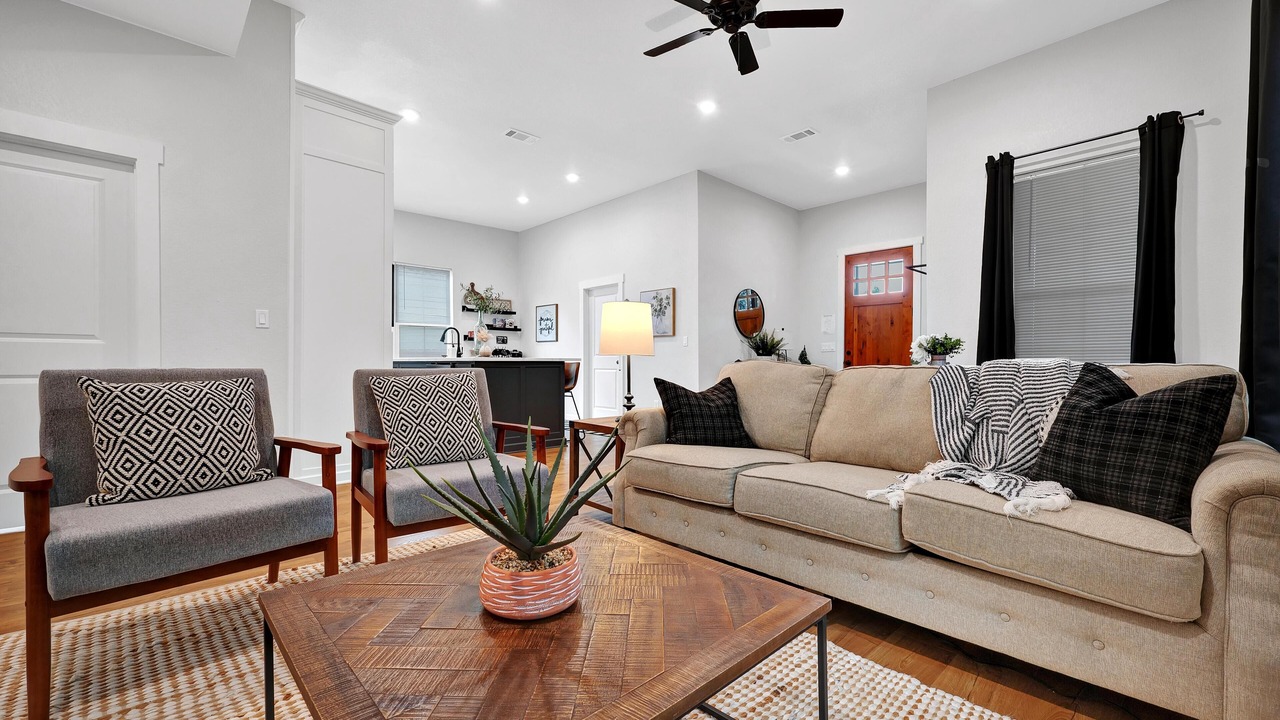Photo of Livingroom in Brazos
