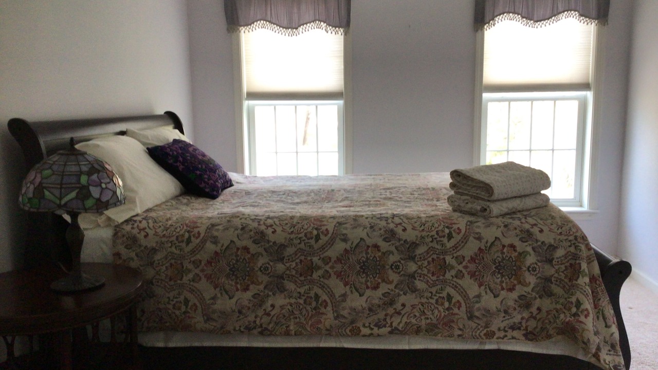 Photo of Bedroom in Westbrook Center