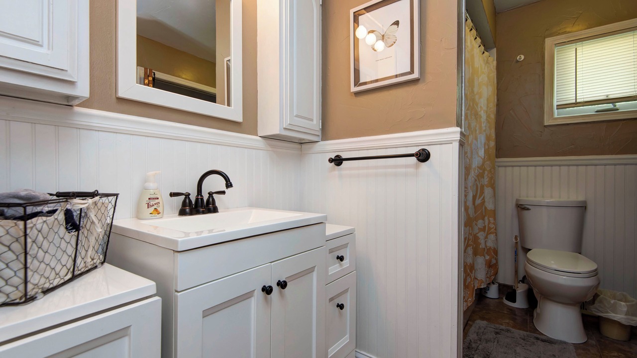 Photo of Bathroom in Republic