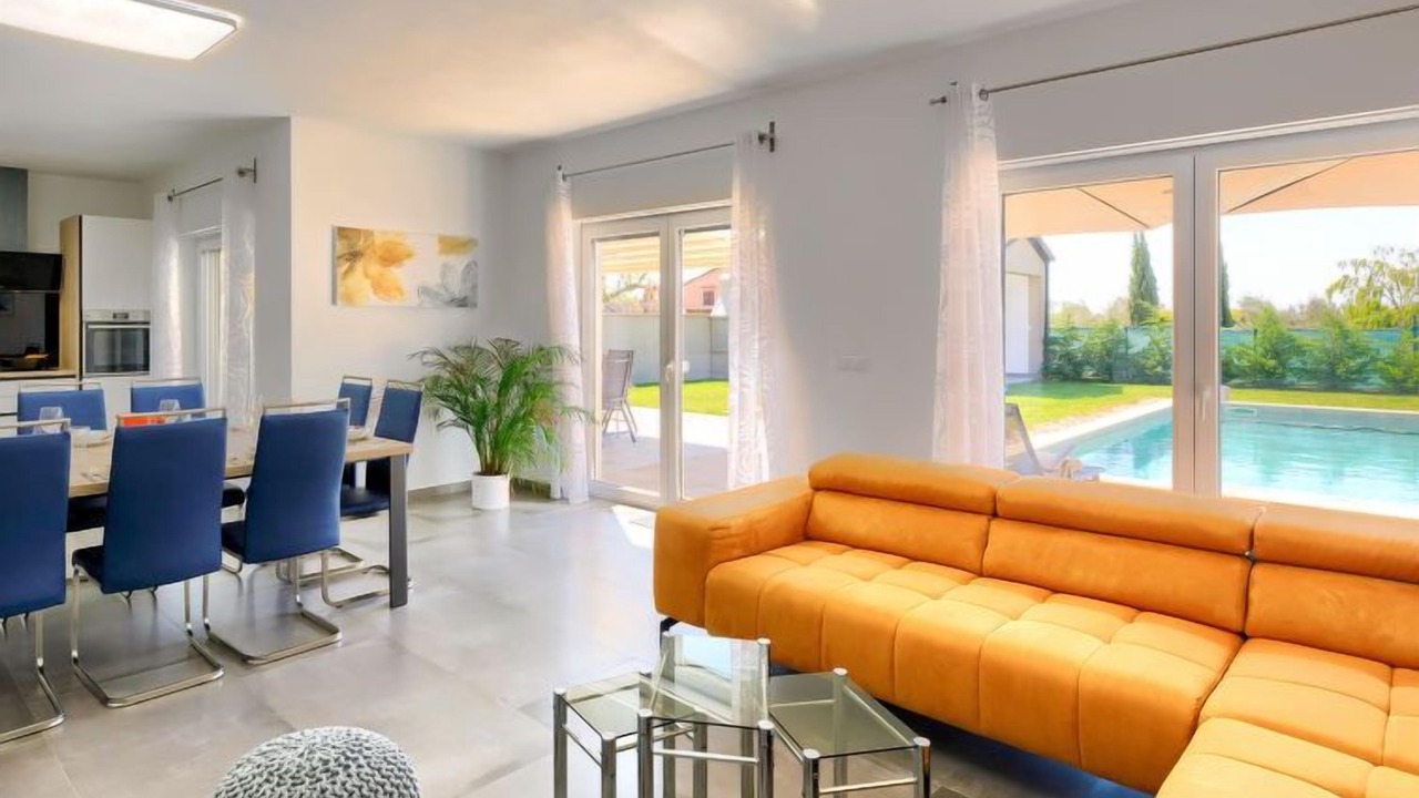 Photo of Livingroom in Sisan