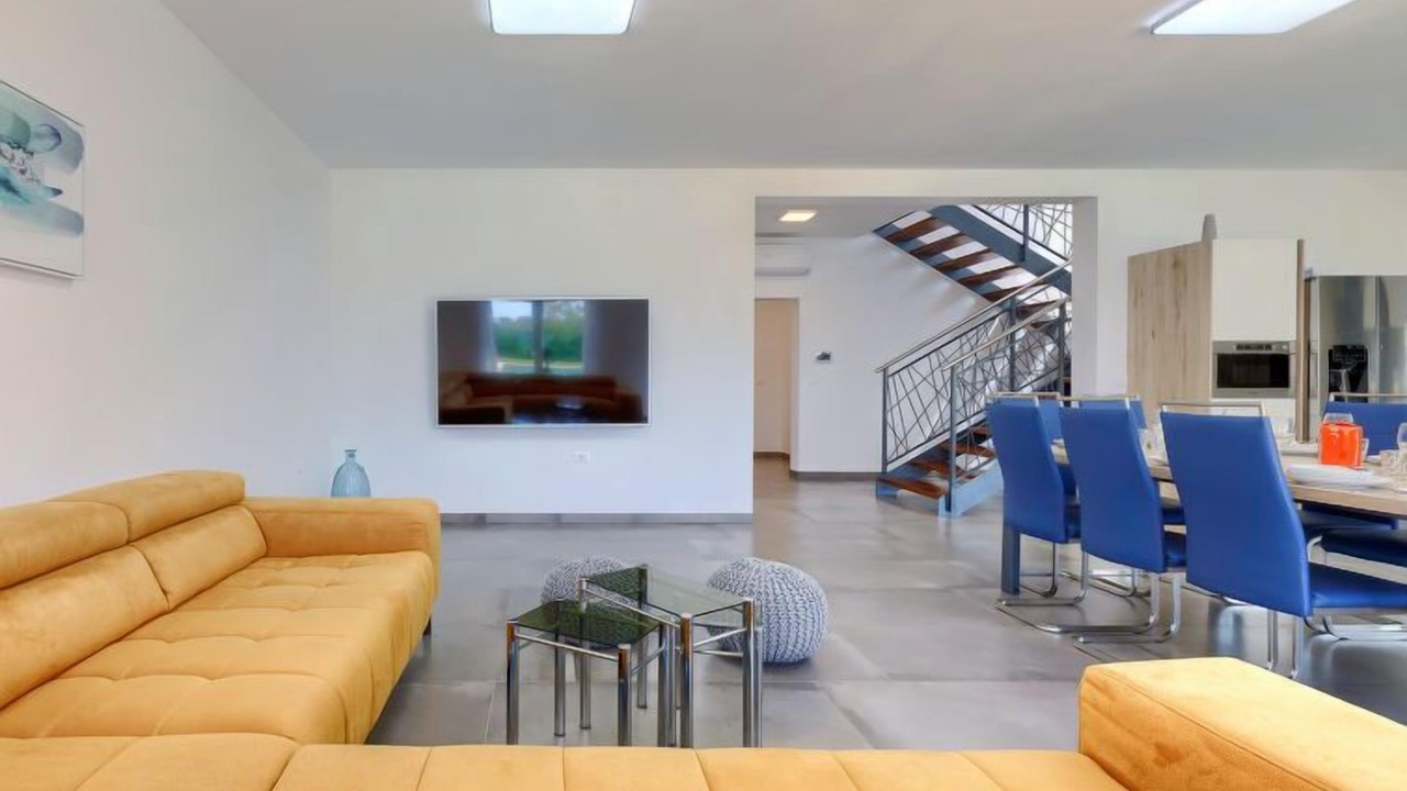 Photo of Livingroom in Sisan