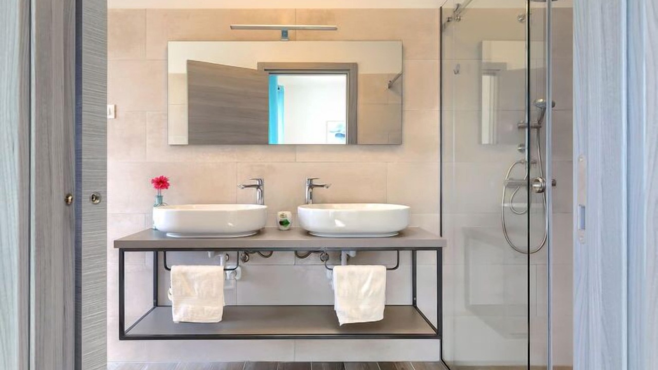 Photo of Bathroom in Sisan