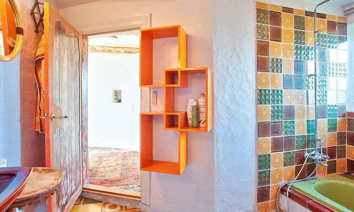 Photo of Bathroom in Trans