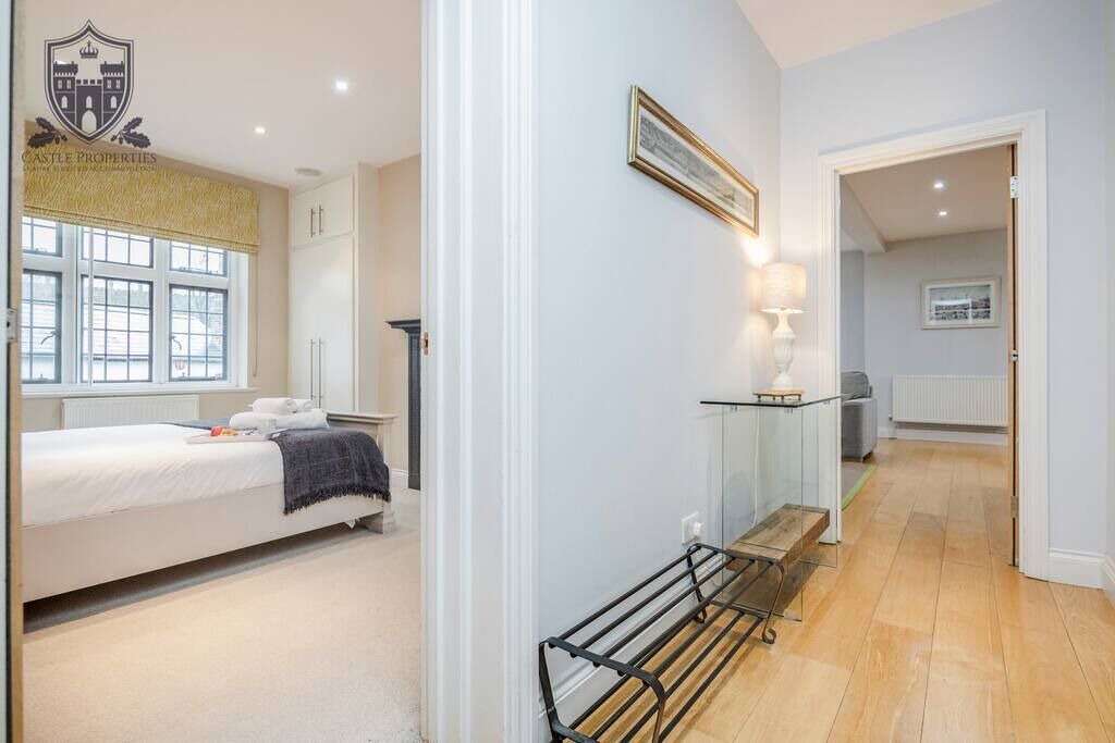 Photo of Bedroom in Eton