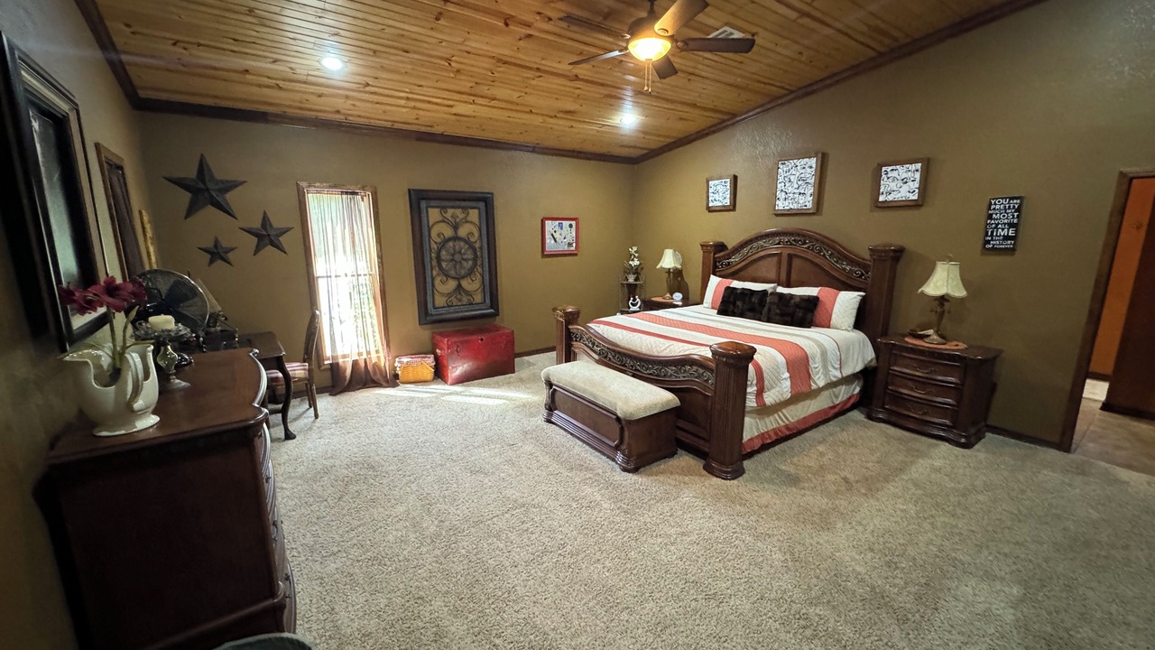 Photo of Bedroom in Treece