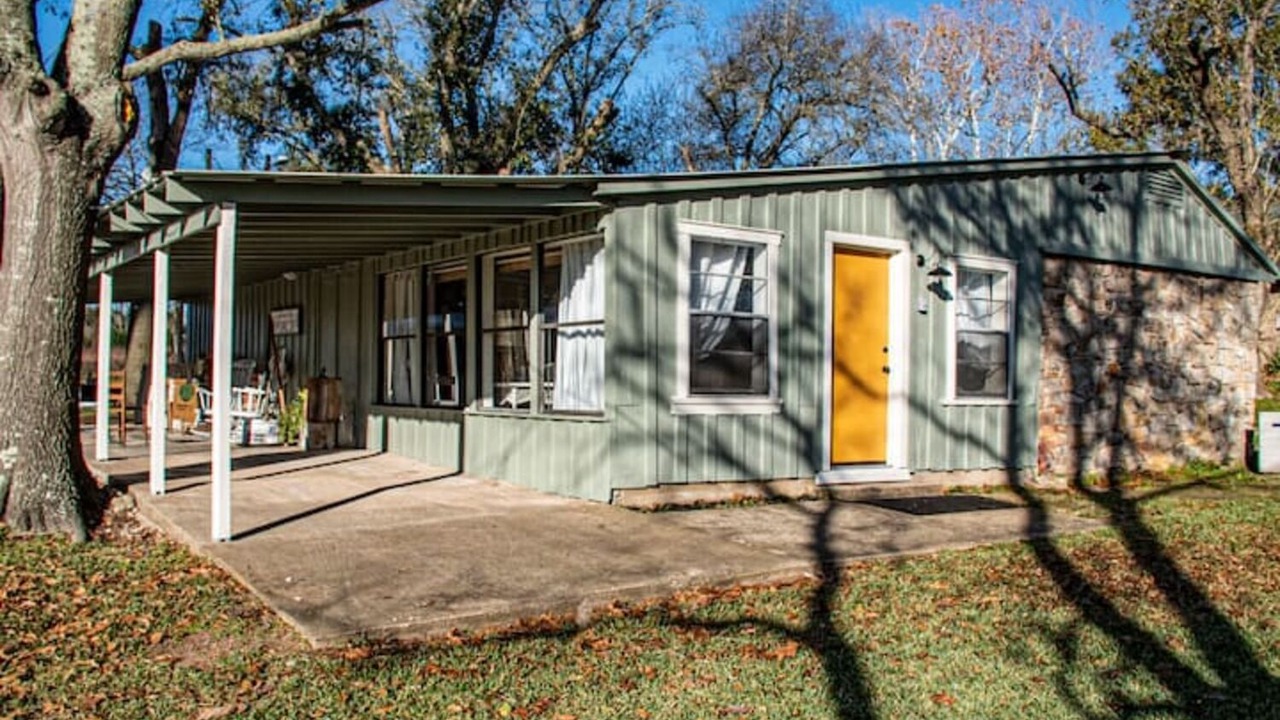 Photo of Outdoor in Brenham