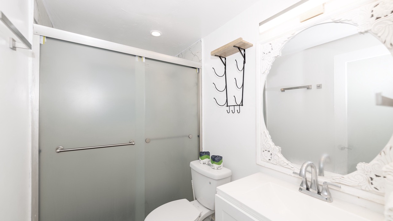 Photo of Bathroom in South Pointe
