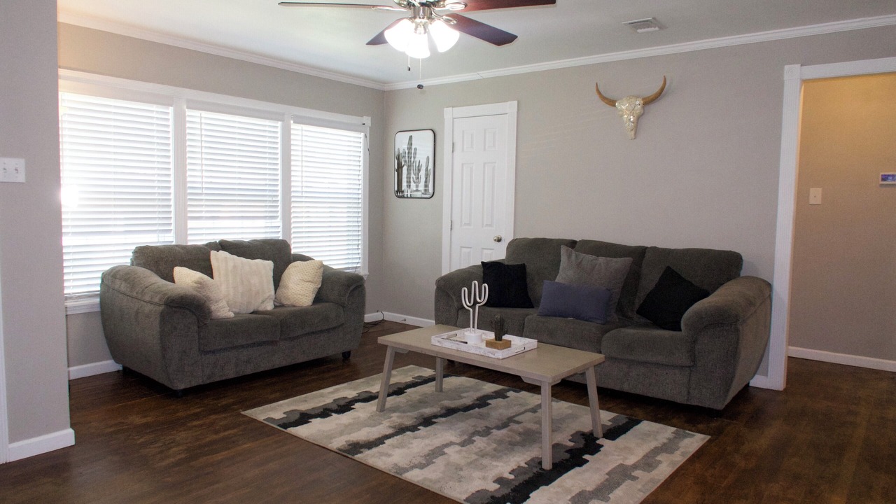 Photo of Livingroom in Monahans
