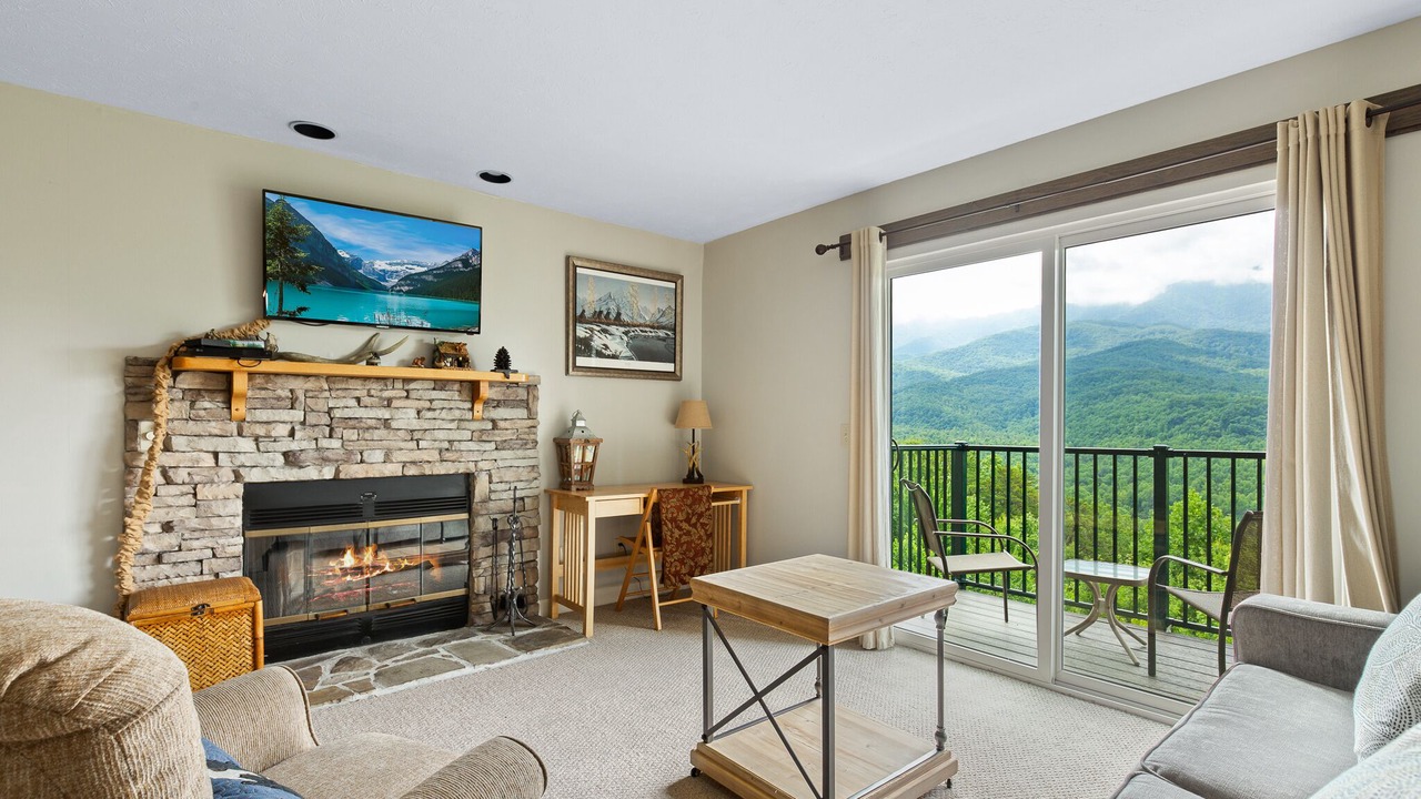Photo of Livingroom in Gatlinburg