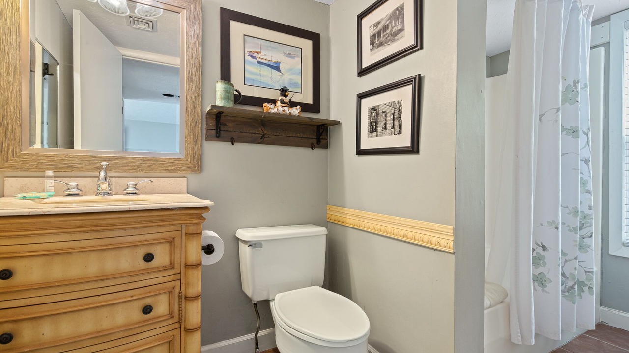 Photo of Bathroom in Gatlinburg