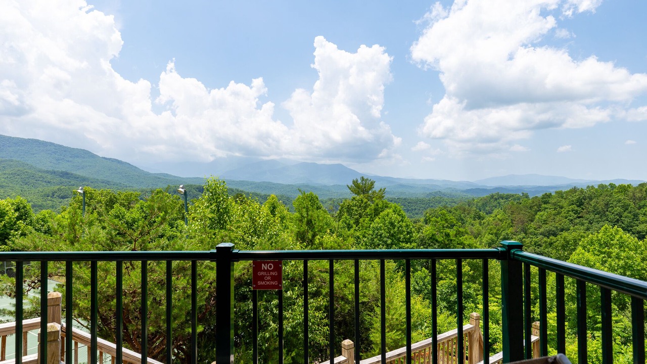 Photo of Patio Balcony in Gatlinburg