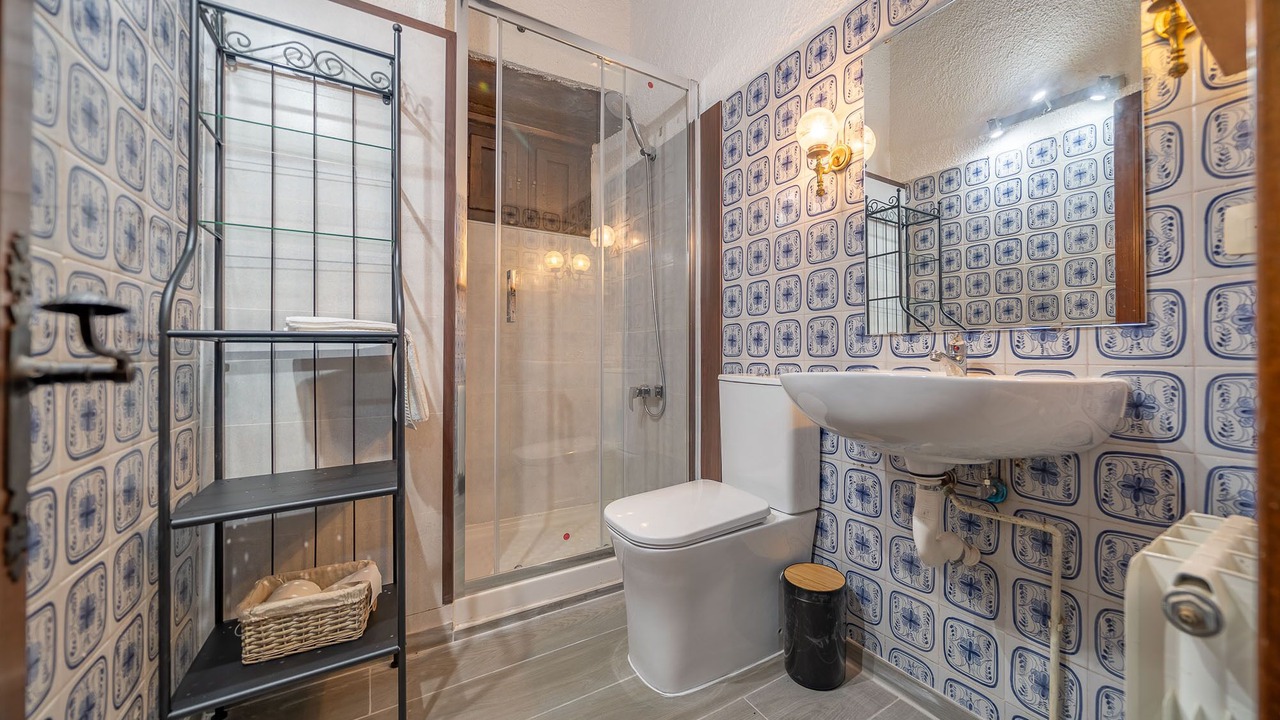 Photo of Bathroom in Llagostera