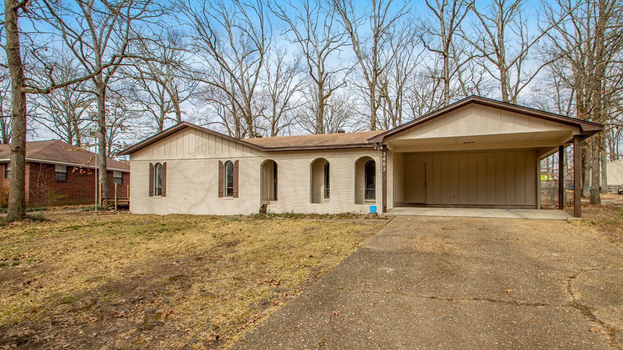 Photo of Outdoor in Benton