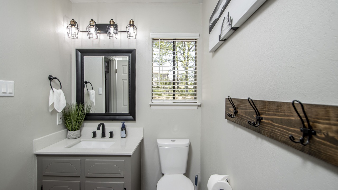 Photo of Bathroom in Benton