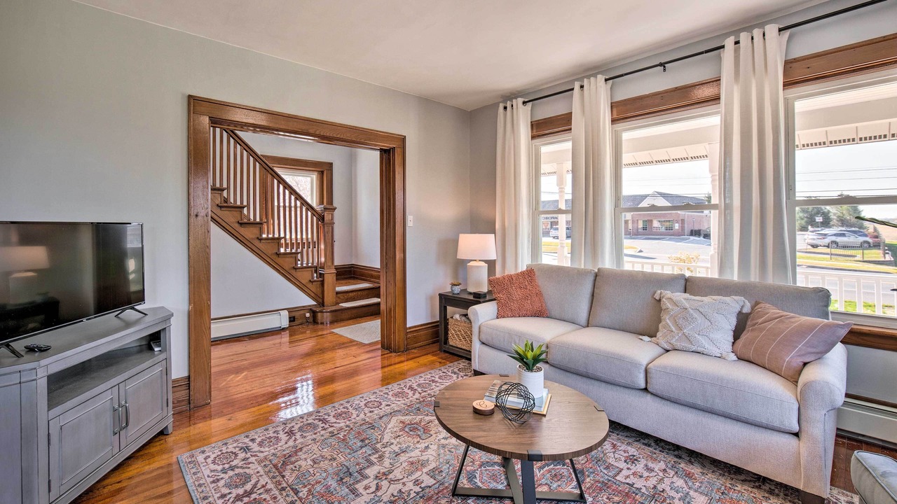 Photo of Livingroom in Hershey