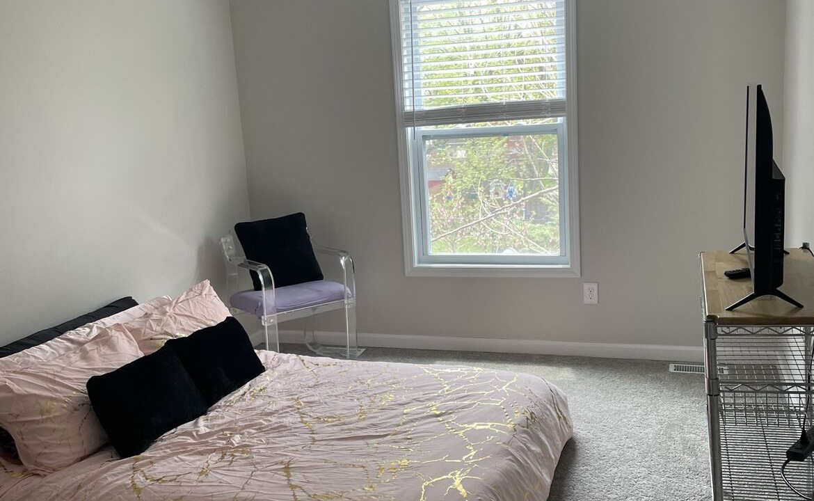 Photo of Bedroom in Farmington Hills
