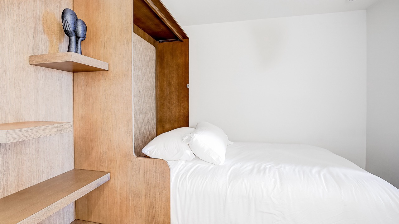 Photo of Bedroom in Rainey Street Historic District