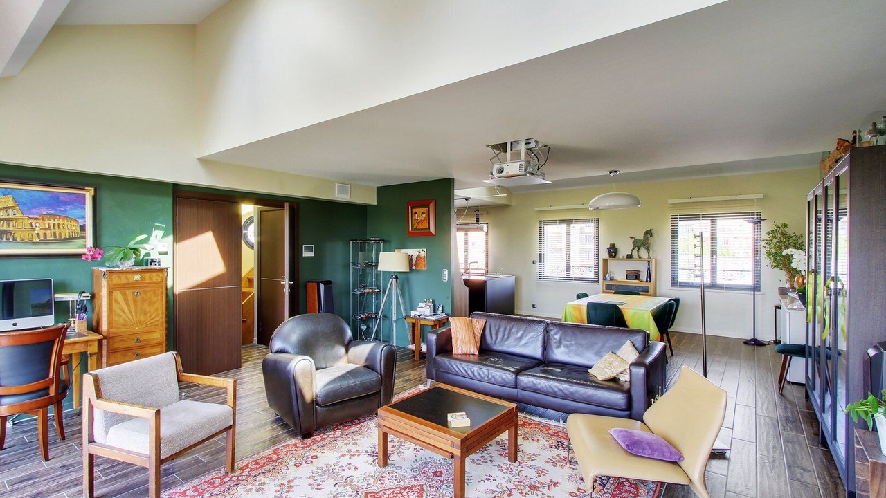 Photo of Livingroom in Clamart