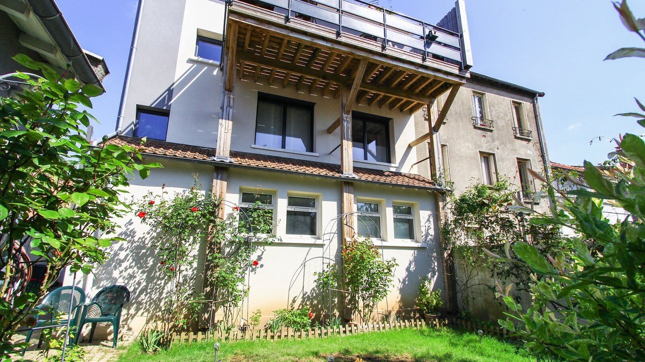 Photo of Outdoor in Clamart