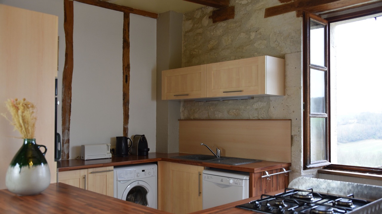 Photo of Kitchen in Sainte-Alauzie