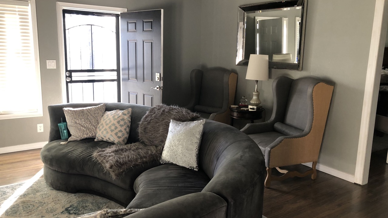 Photo of Livingroom in Tulsa