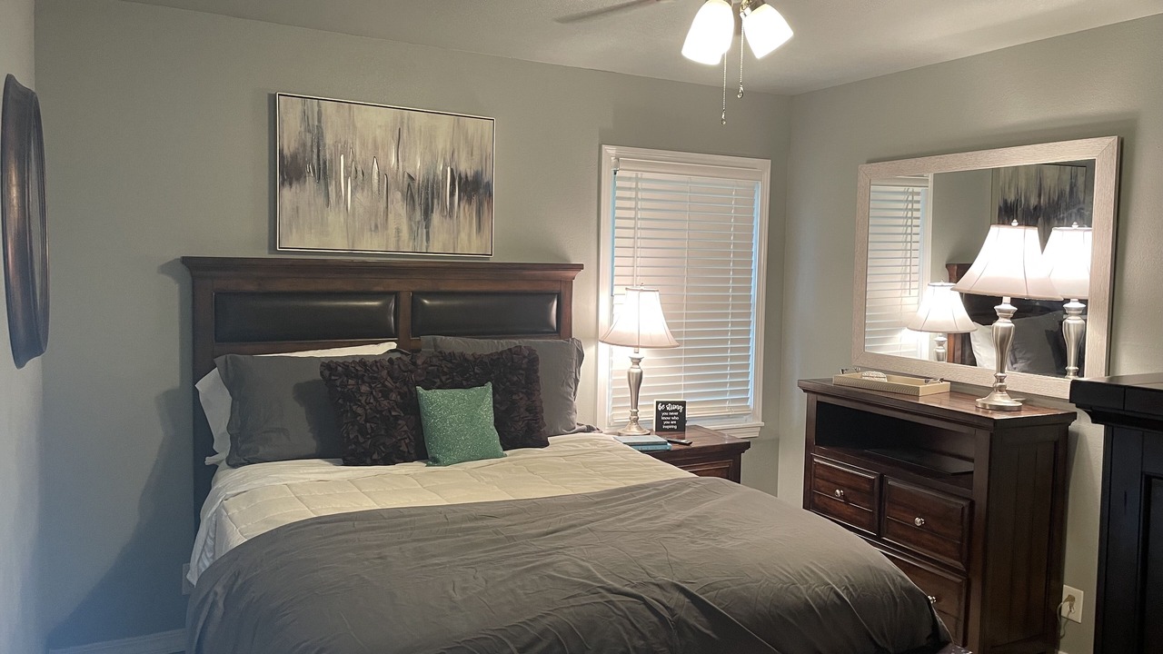Photo of Bedroom in Tulsa