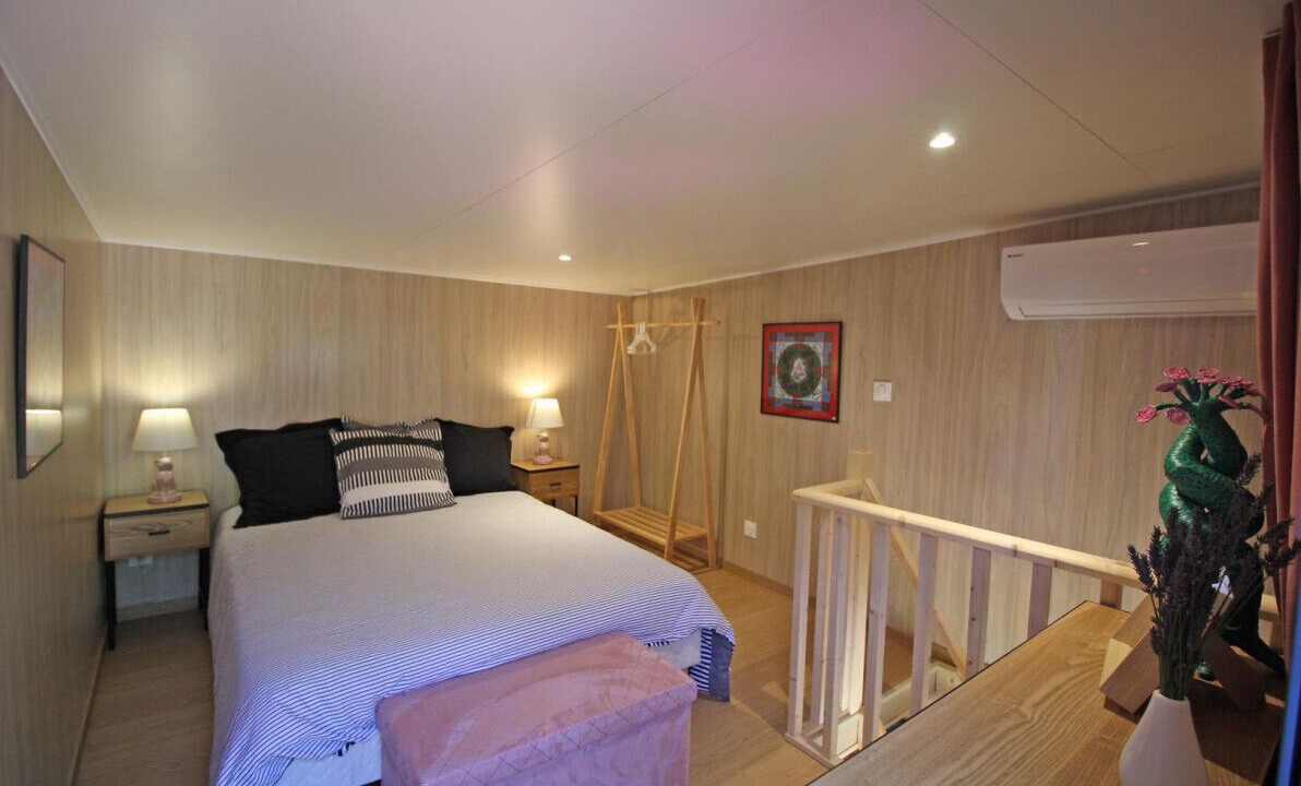 Photo of Bedroom in Saint-Julien-le-Petit