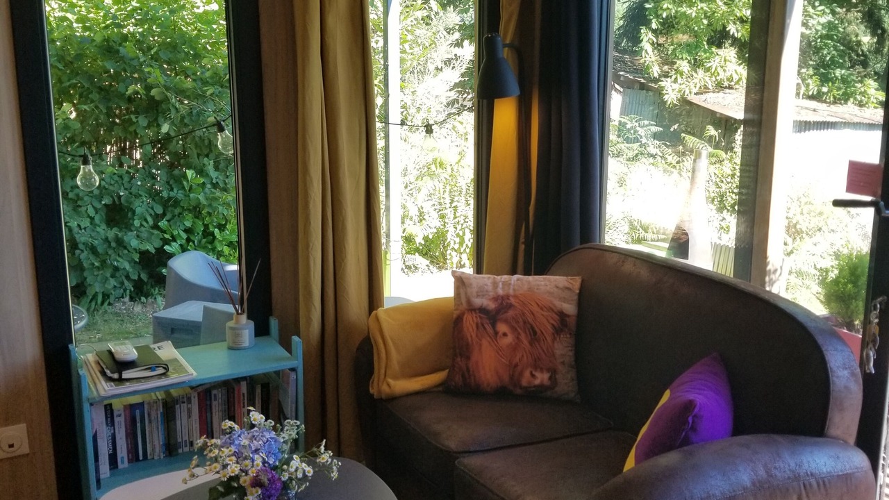 Photo of Livingroom in Saint-Julien-le-Petit