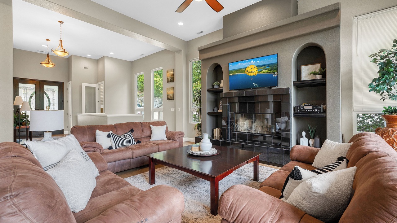 Photo of Bedroom in Sunrise Beach