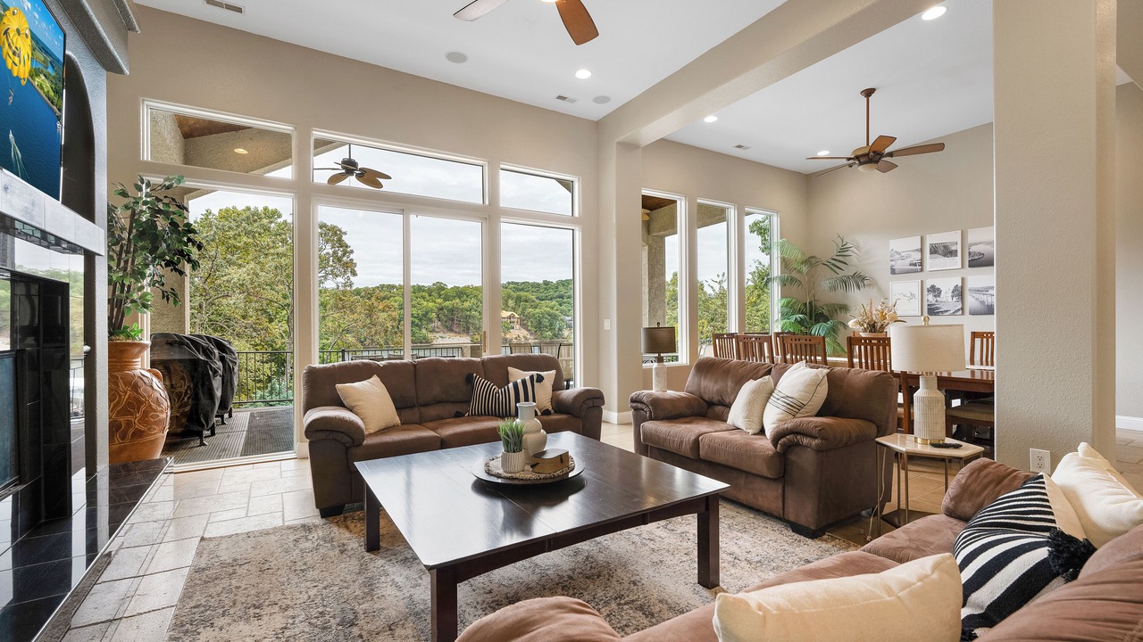 Photo of Bedroom in Sunrise Beach