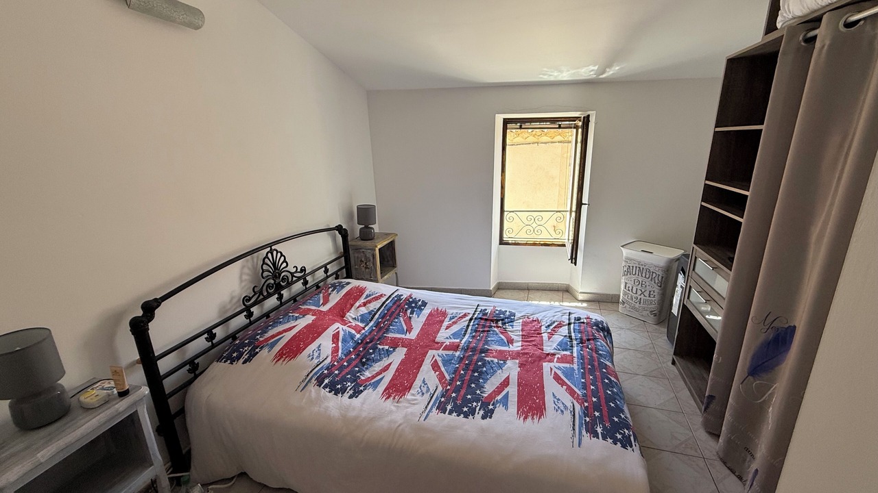 Photo of Bedroom in Regusse