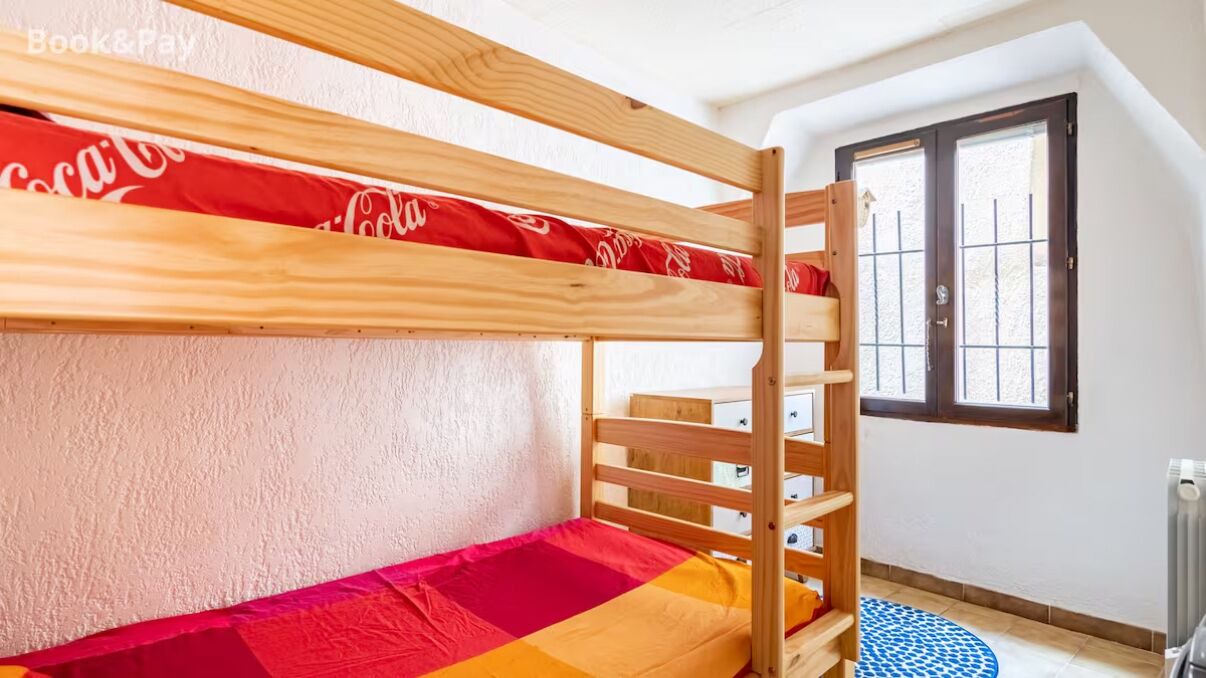 Photo of Bedroom in Regusse