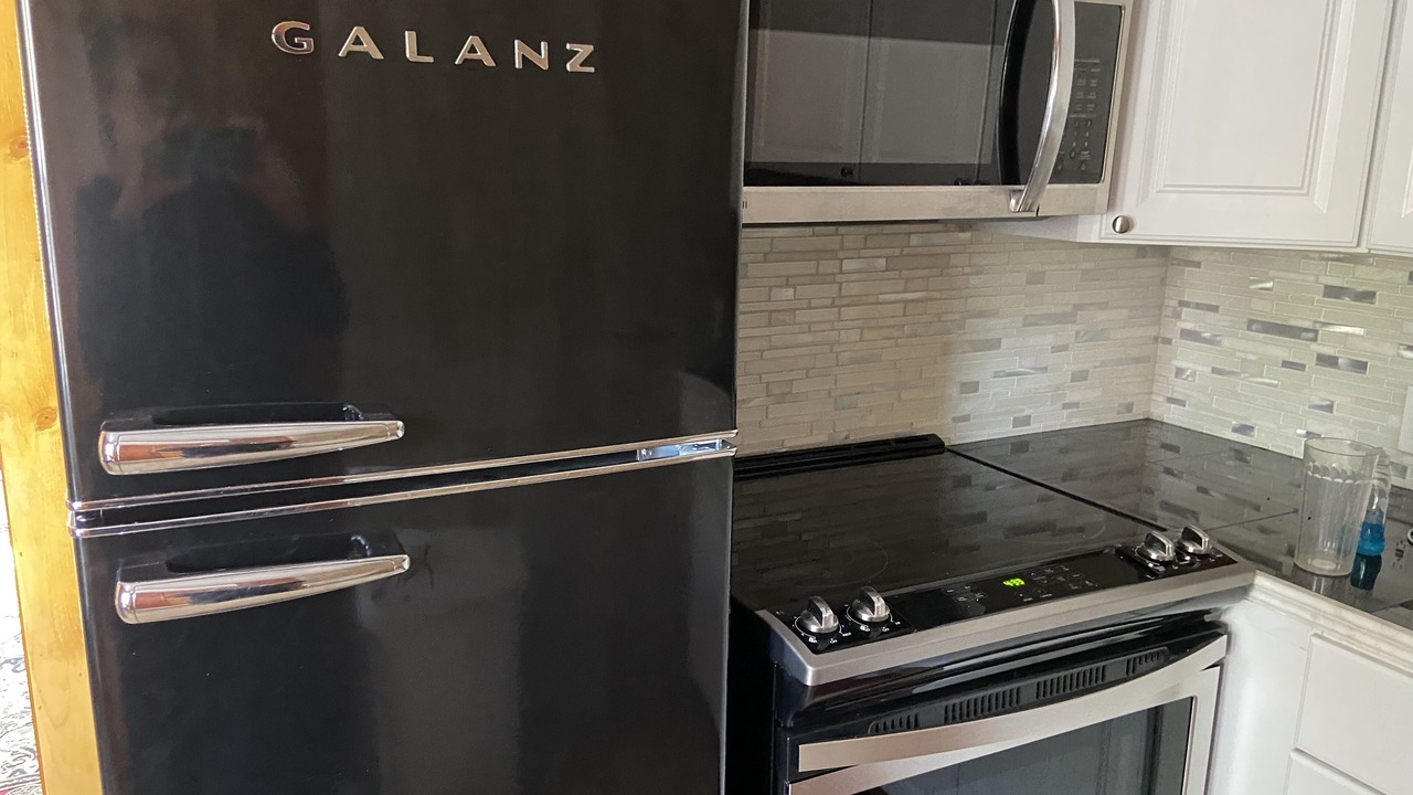 Photo of Bedroom in Clearlake Park