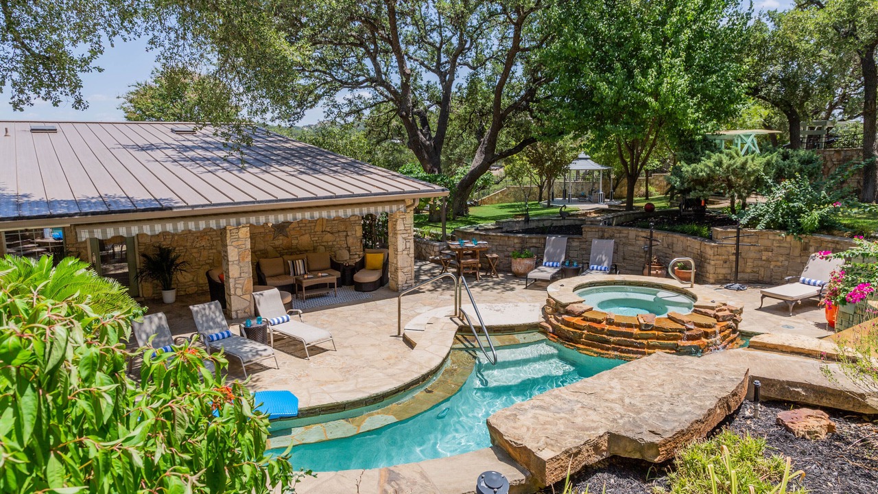 Photo of Others in Canyon Lake