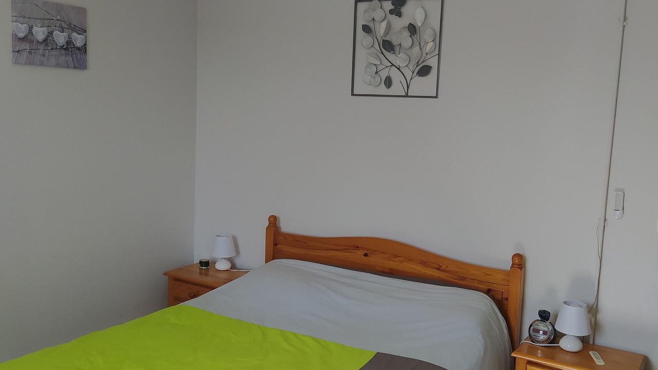 Photo of Bedroom in Meschers-sur-Gironde
