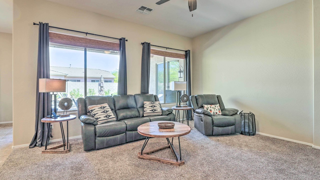 Photo of Livingroom in Estrella Mountain Ranch