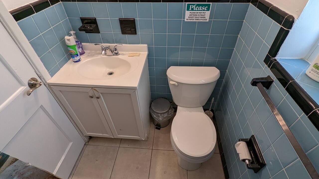 Photo of Bathroom in Edgewood