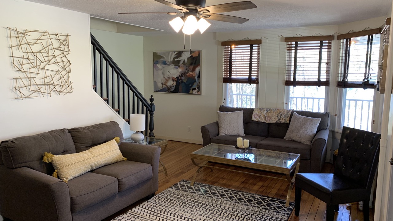 Photo of Livingroom in Shawanese