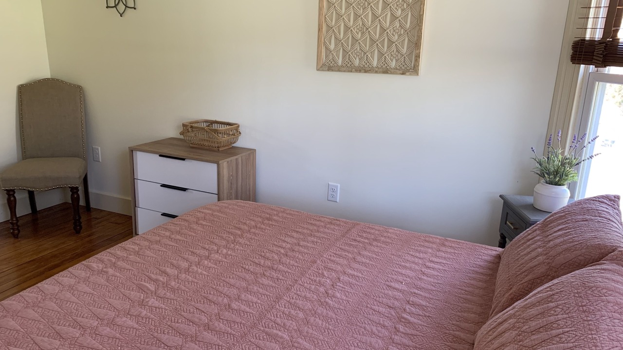 Photo of Bedroom in Shawanese
