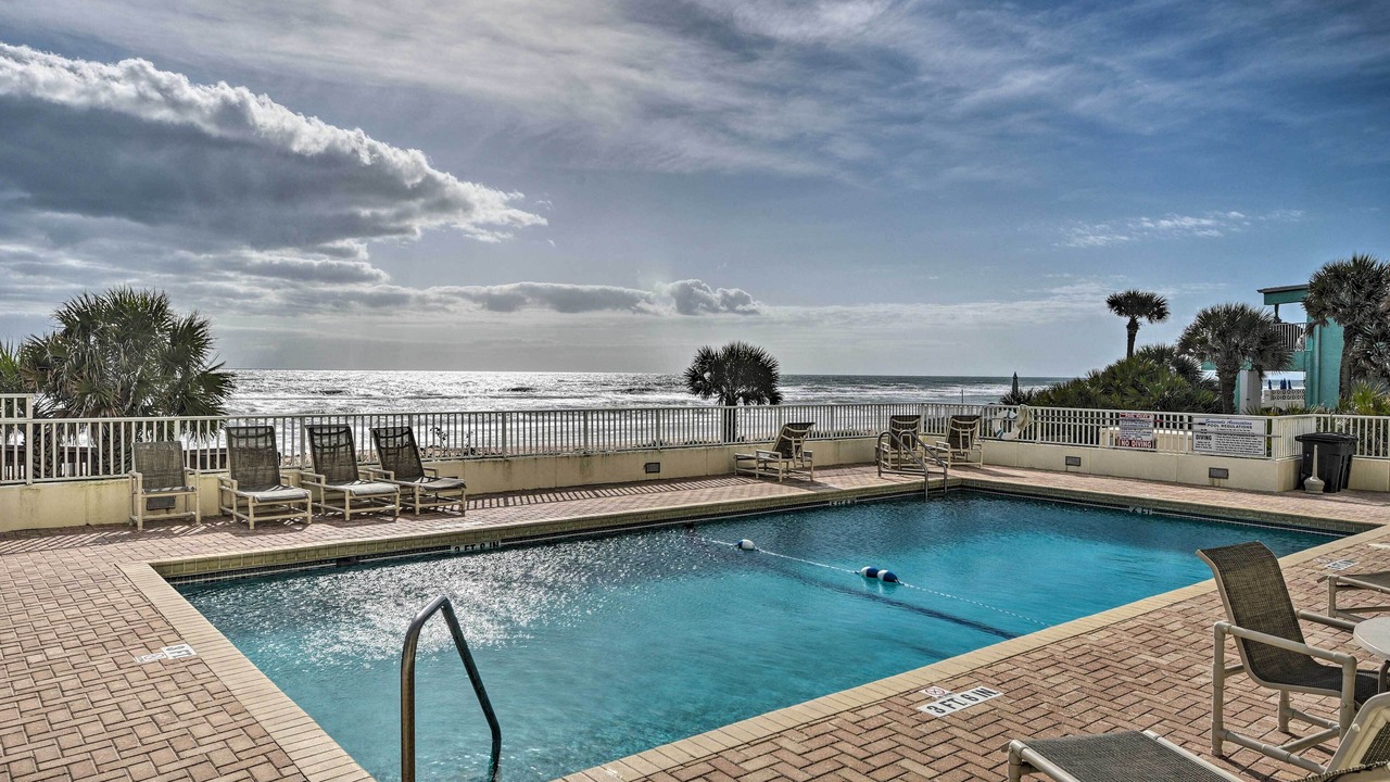 Photo of Outdoor in Seawinds Condo