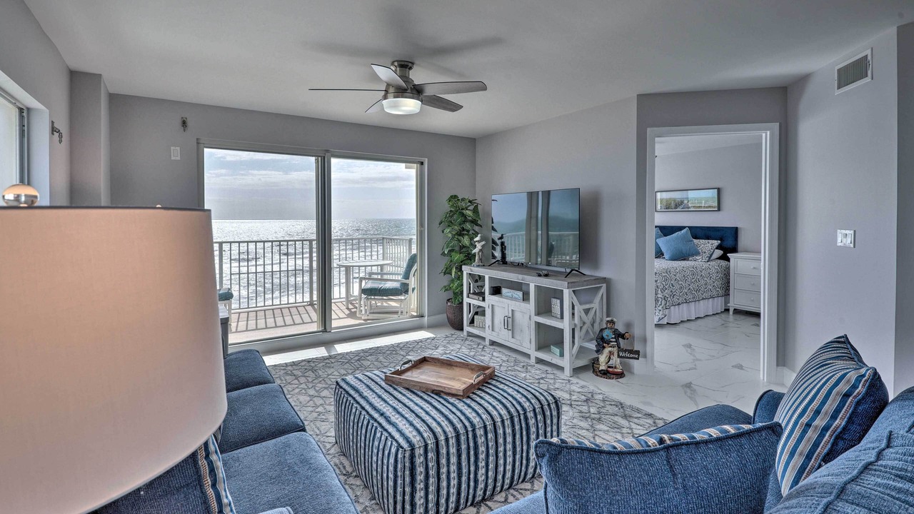 Photo of Bedroom in Seawinds Condo