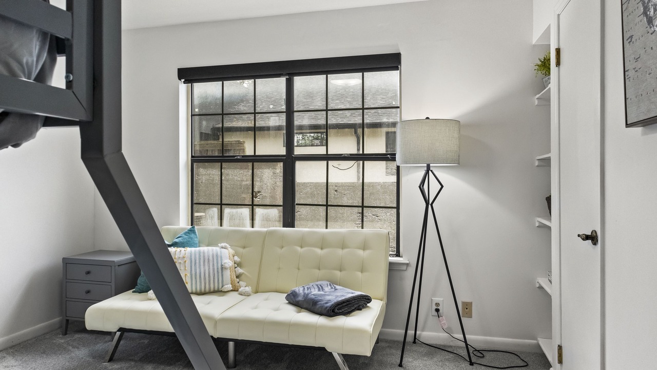 Photo of Livingroom in Tulsa