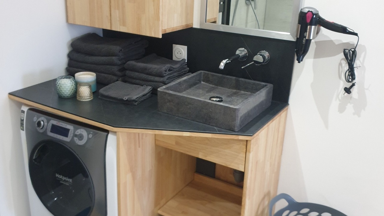 Photo of Bathroom in Bourbourg