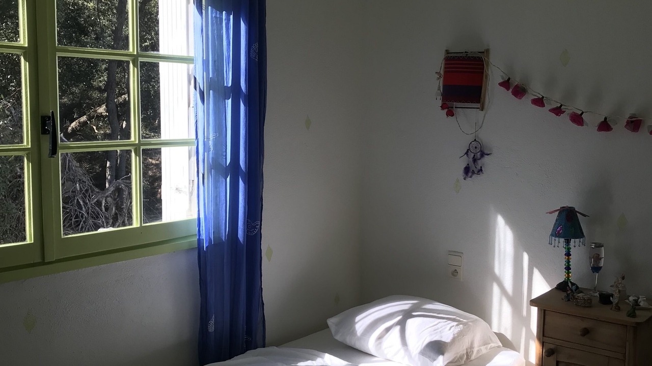 Photo of Bedroom in Camelas