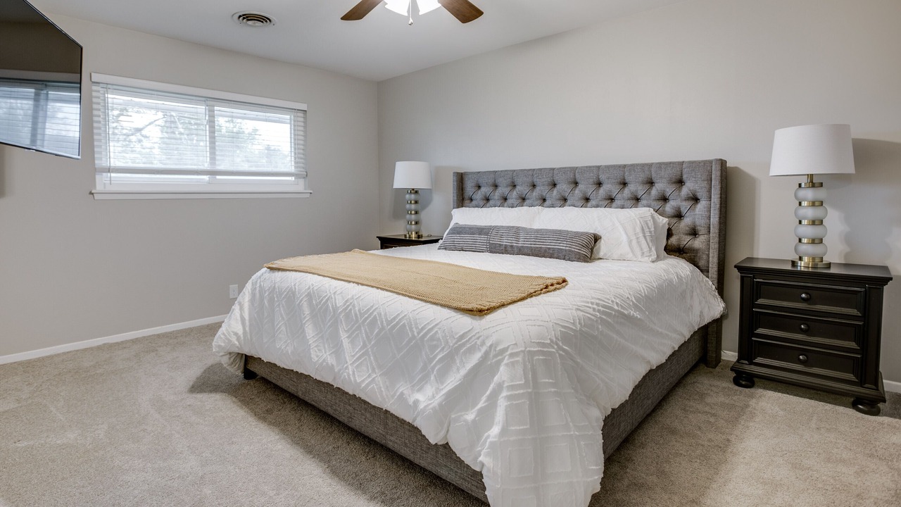Photo of Bedroom in Tulsa