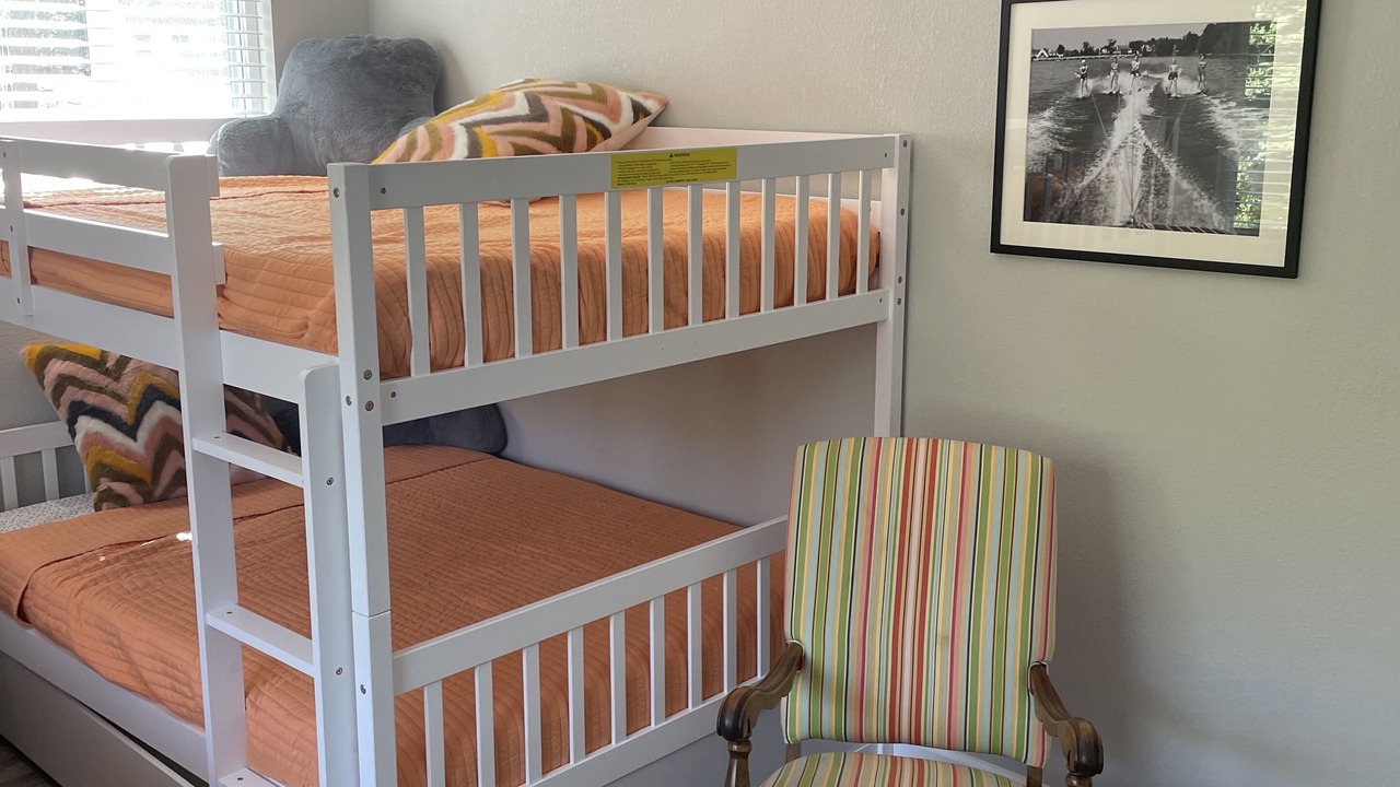 Photo of Bedroom in Fairfield Bay