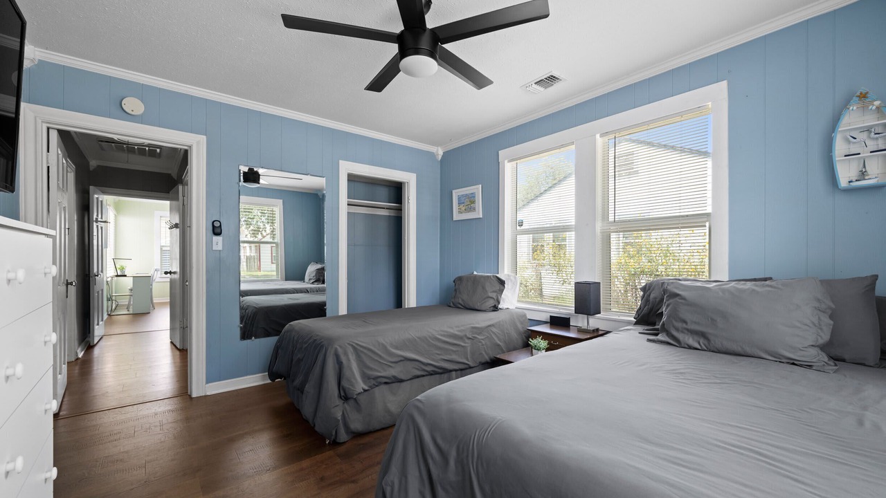 Photo of Bedroom in Del Mar