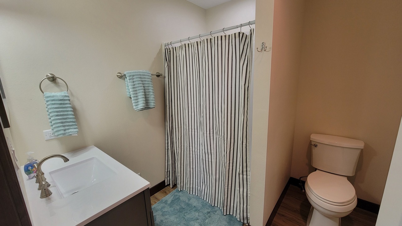 Photo of Bathroom in Cascade