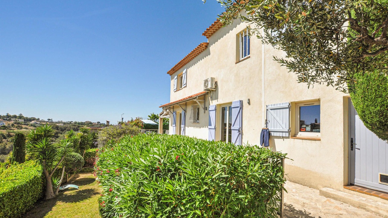 Photo of Outdoor in Montaleigne