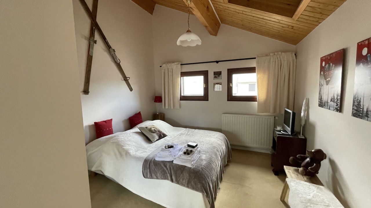 Photo of Bedroom in Mont-Louis